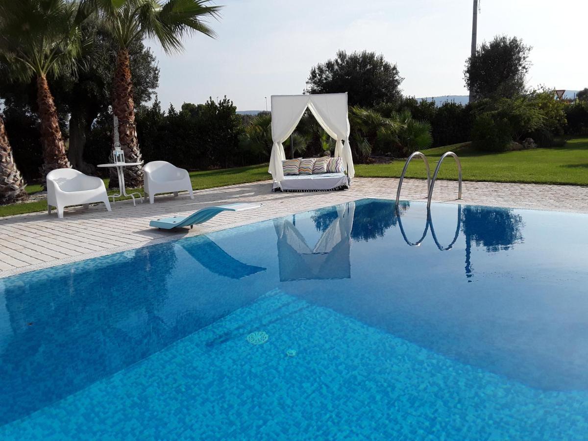 Santostefano Holidays Монополі Екстер'єр фото